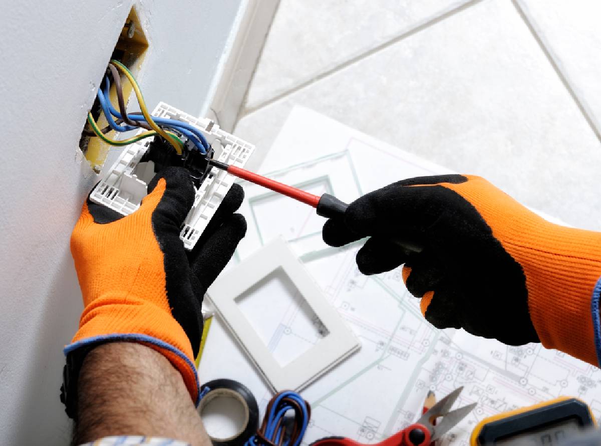 Electricians in Wigan and Lancashire